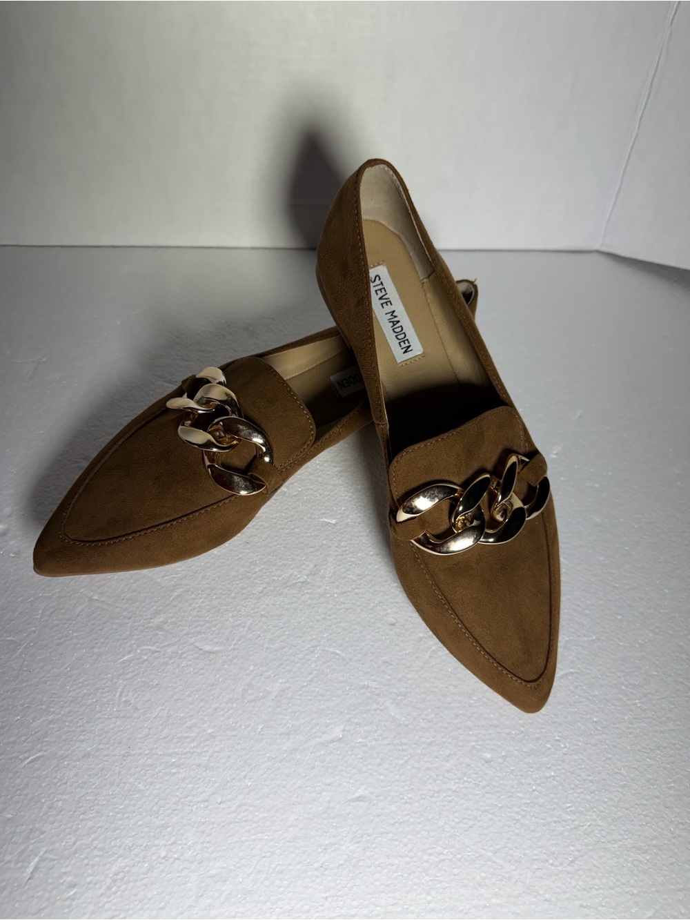 Steve Madden Tan Pointed Toe Loafers with Gold Chain